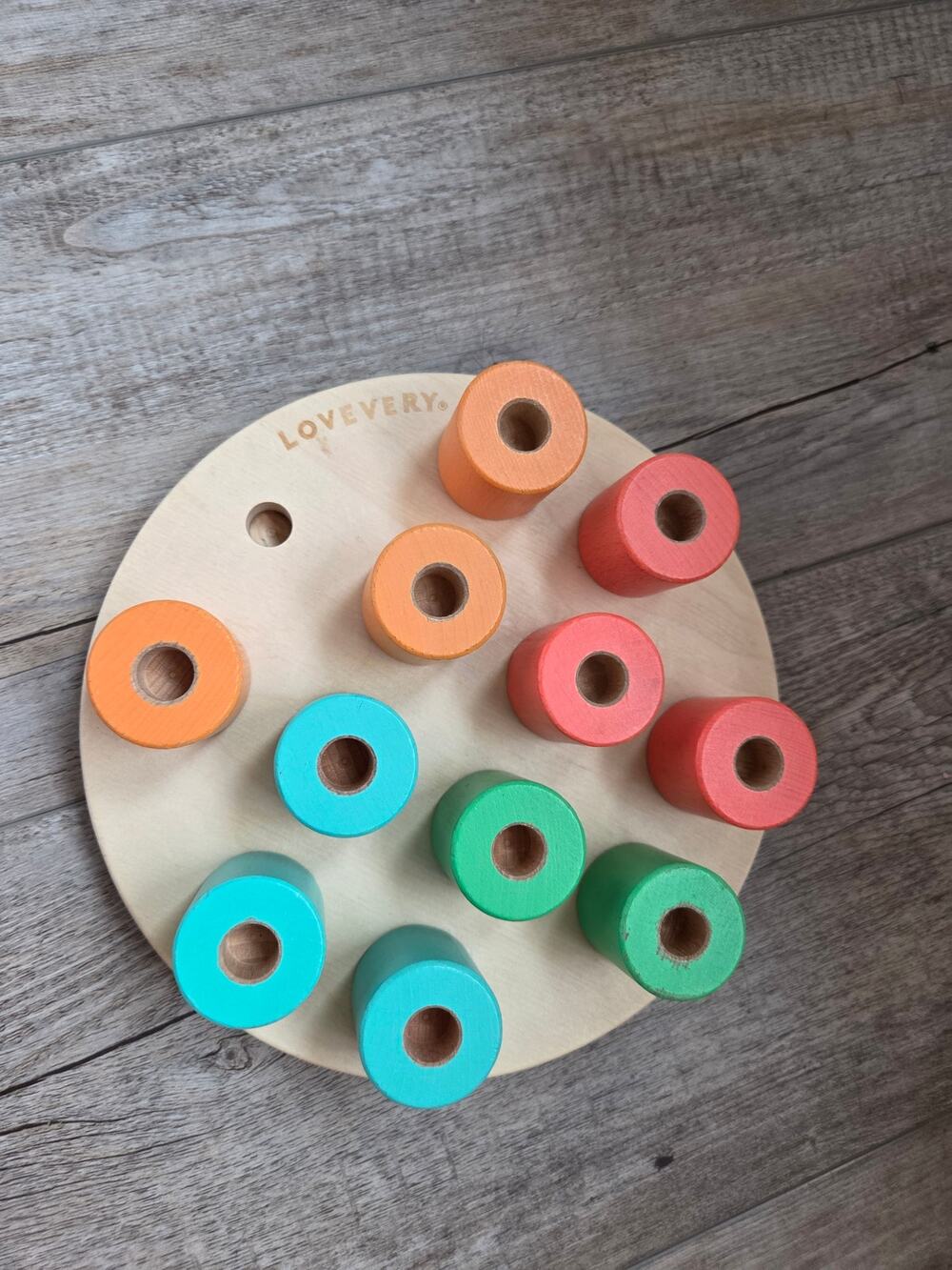 Lovevery Wooden Stacking Pegboard Toy – Adventurer Play Kit
